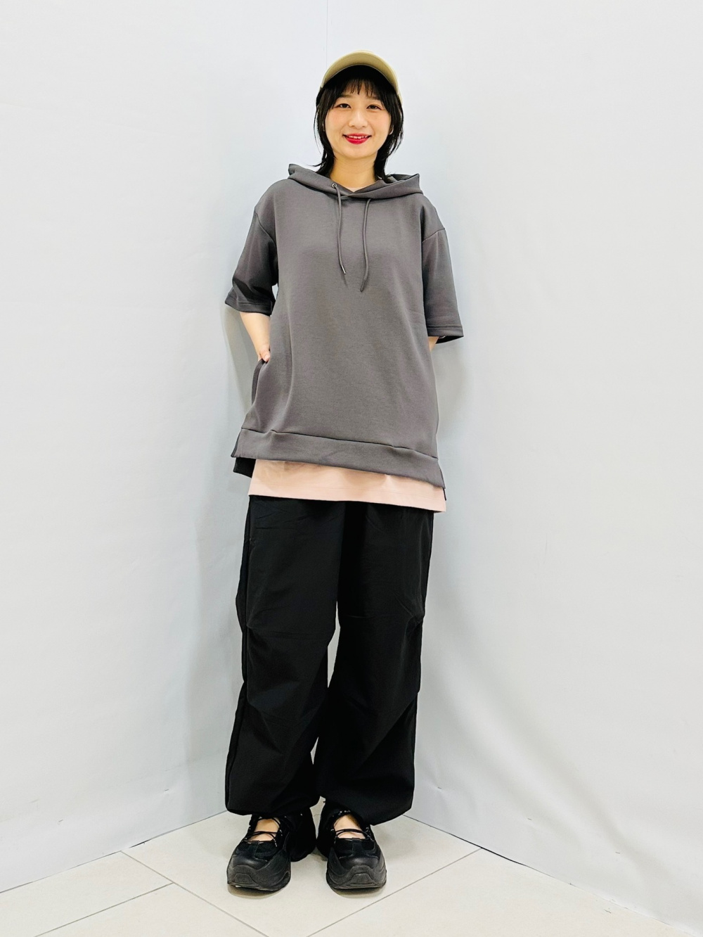 Nylon Zip Parachute Pants、Twill Boxy Work Shirt/HalfSlv/Q」| GU的