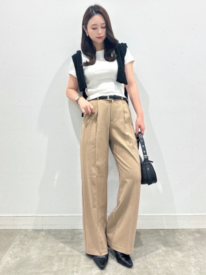 GU公式 | ブークレ透かし編みカーディガン