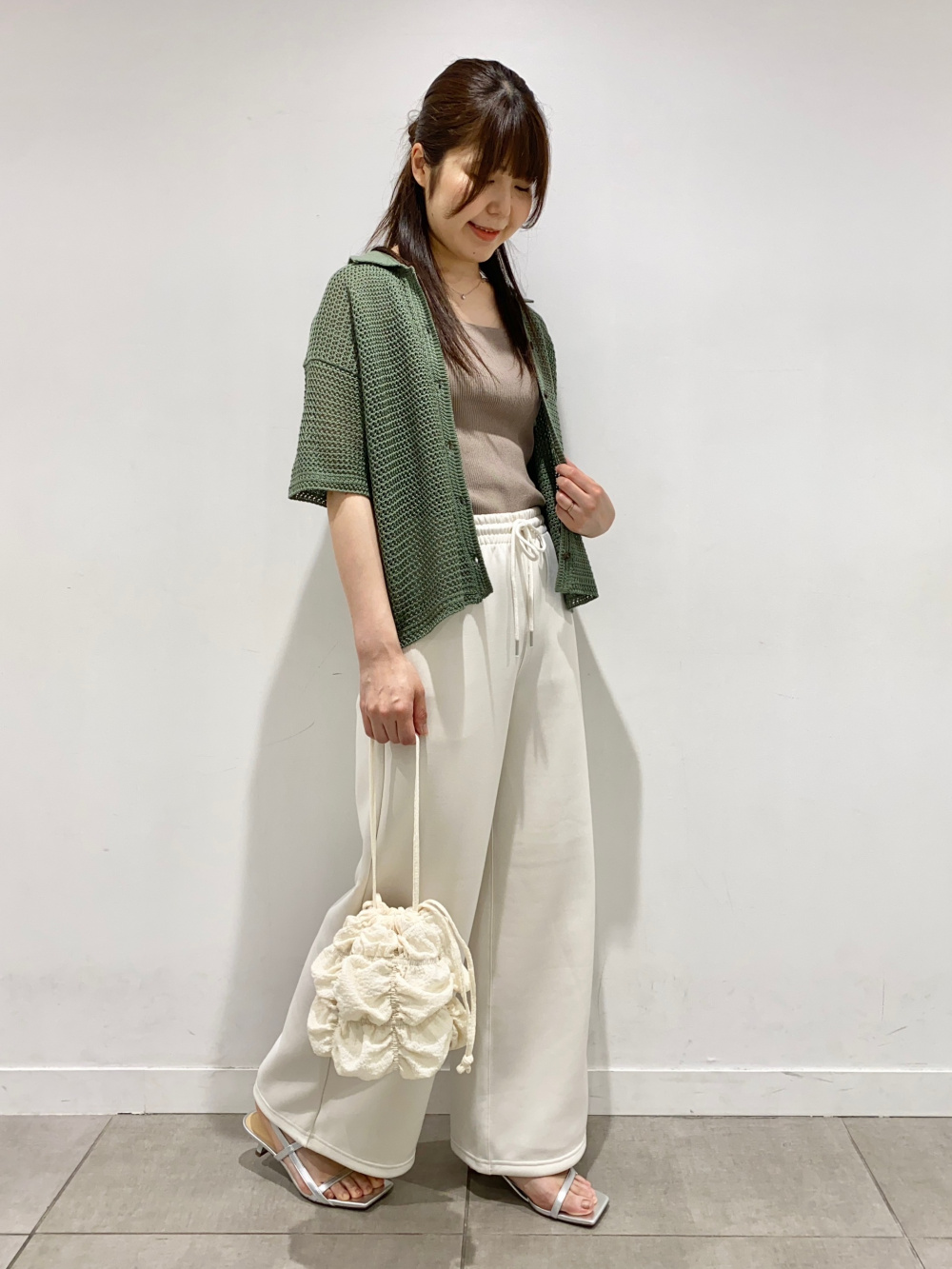 よっちゃんページ Lacy Stitch Knitted Shirt/S、Puff Sweat Baggy Pants」| GU的