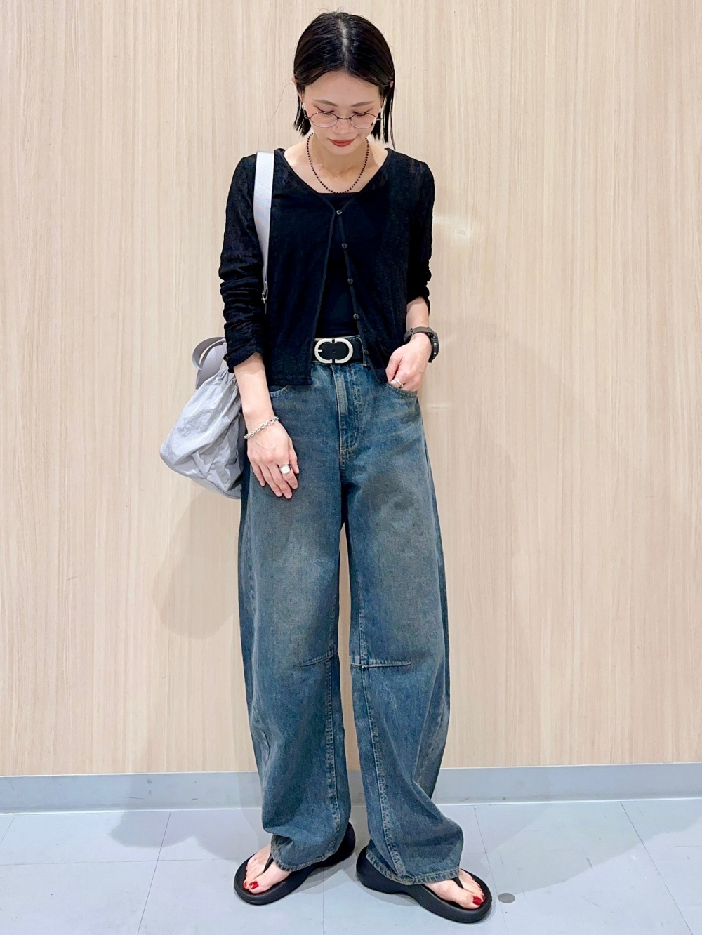 Light Denim Flared Maxi Skirt、Lace Cardigan」| GU的穿搭理念