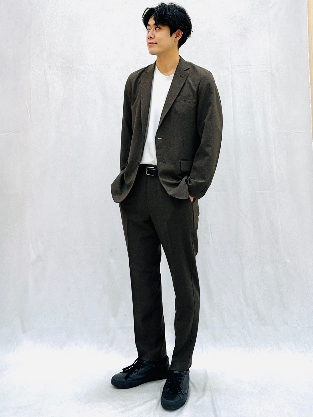 なう9 STAFF STYLING｜THE SHOP YOHJI YAMAMOTO