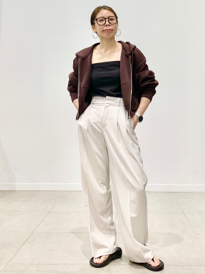 GU公式 | コンフィートングサンダル