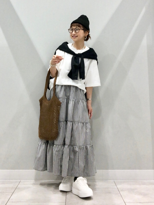 Yoshiko(木の葉モール橋本店)のコーディネート一覧| ジーユー