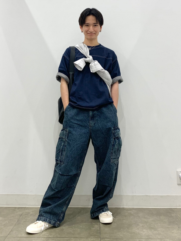 テクスチャーオープンカラーチェックシャツ（メンズ）の着用