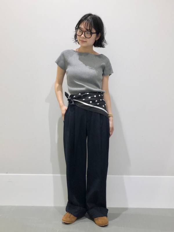 GUCCI ソリッド ブラック 切り替えデザイン 微光沢 おしゃれ Women's Recycled Acetate Sunglasses - Gucci