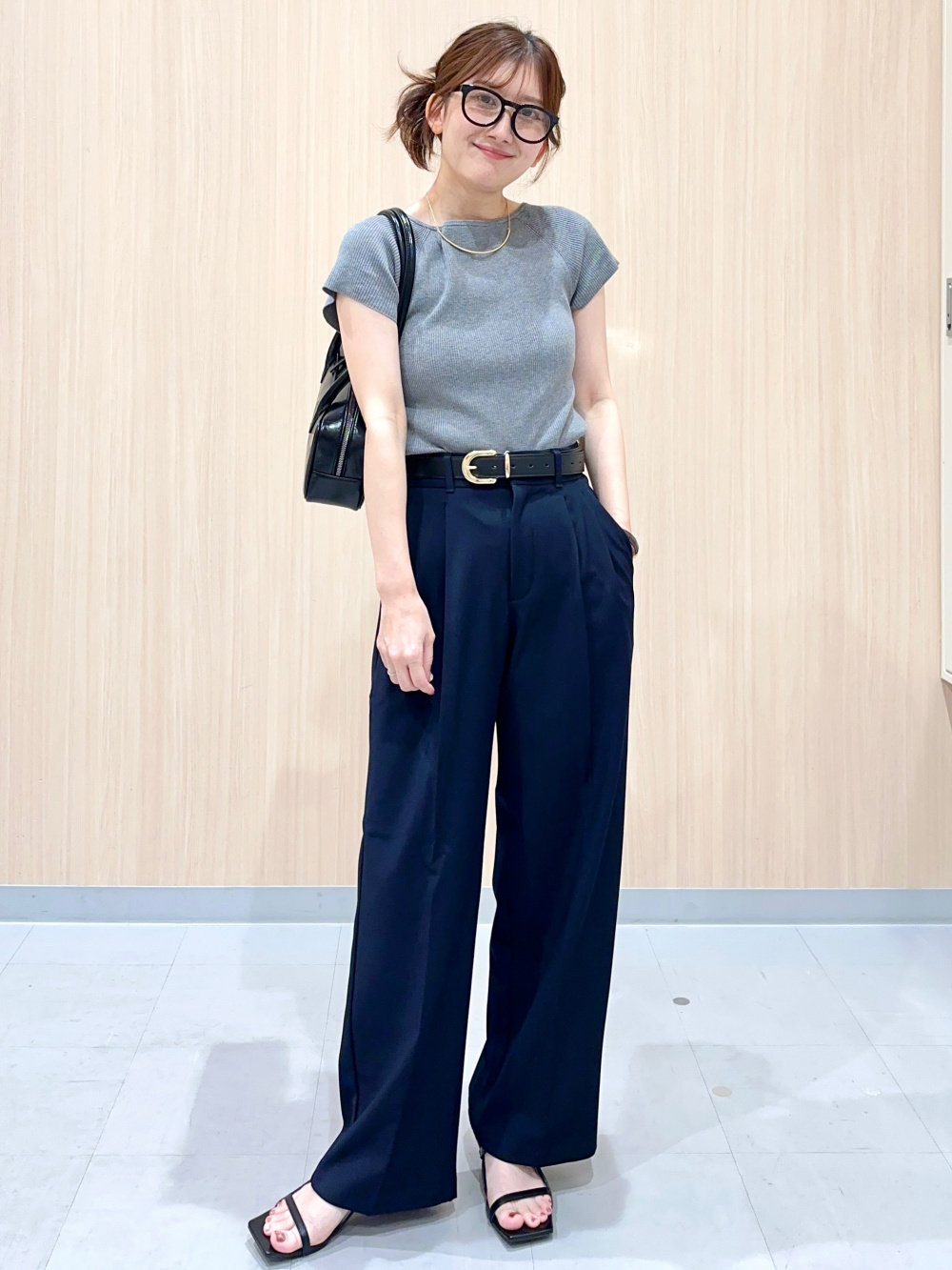 ボトルネックT(ノースリーブ)Q、チノキャロットパンツ(丈標準69.5