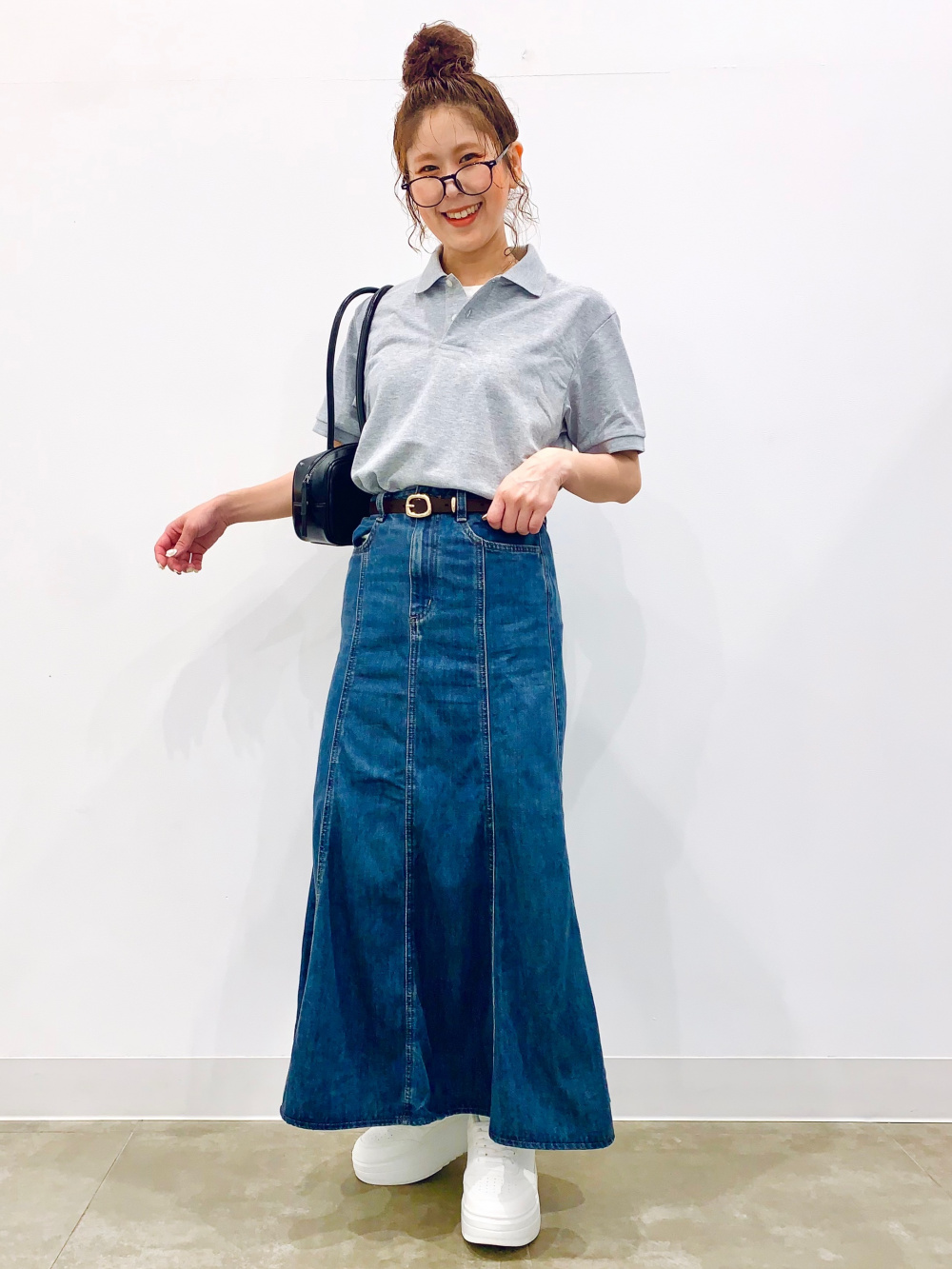 Light Denim Flared Maxi Skirt、Comfy Insole Canvas Sneakers