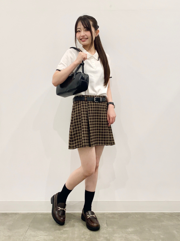 コレクション gu- ジーユー」がホリデーコレクションを発売 ハートを散りばめた