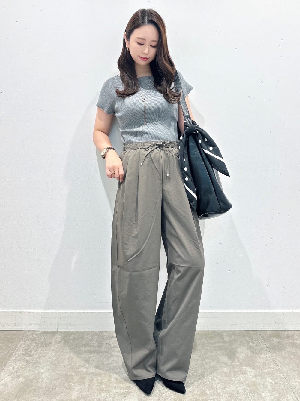 Ribbed Knitted Boat Neck Pullover/S」| GU的穿搭理念