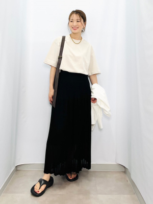 極美品★UGG★ブラック トングサンダル 28cm UGG Australia サンダル UGG/アグ W GOLDENGLOW レディース