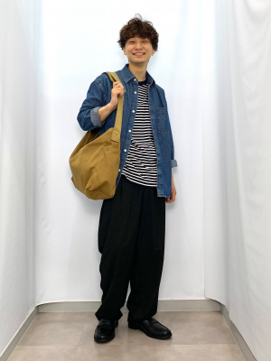 GU公式 | キャンバスショルダーバッグ+E