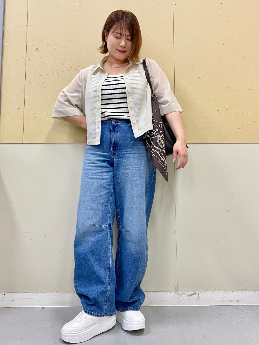 Sheer Shirt/Halfslv/Q」| GU的穿搭理念