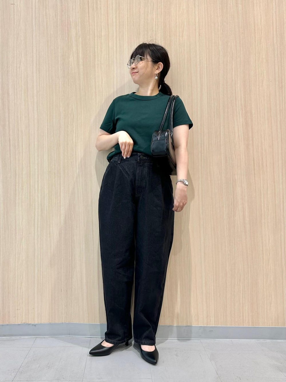 もっちさま専用(^^)GU♡ストレートデニムパンツ♡コットン♡ コットンスムースクルーネックT、デニムキャロットパンツ(丈標準