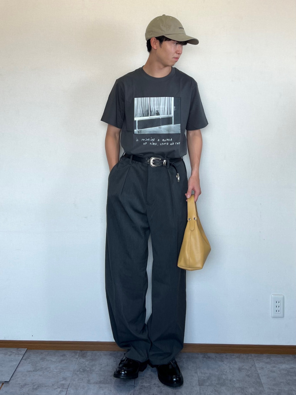 バレルレッグスラックス+EC(丈長め79.0cm)のコーディネート・着用