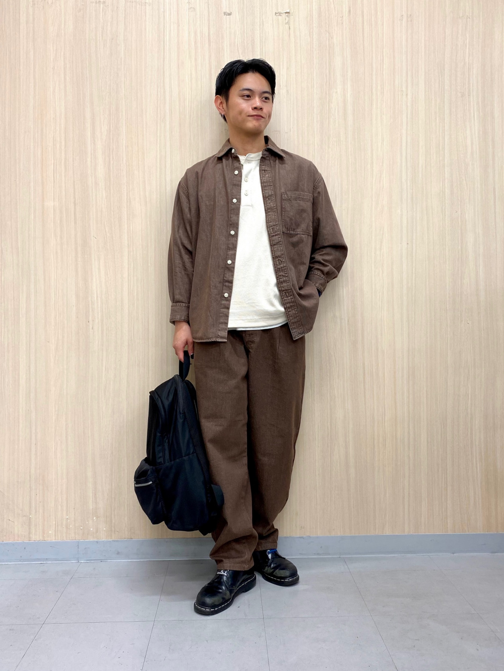 これ一枚でお洒落コーデに LouisVuitton モノグラムクルーネック これ一枚でお洒落コーデに LouisVuitton モノグラムクルーネック