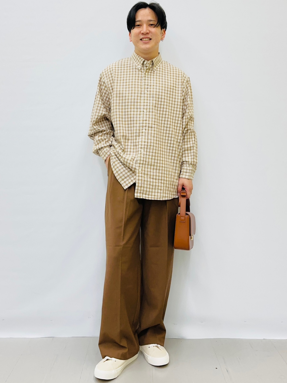 コットンチェックシャツ、タックワイドパンツ(丈標準70.0～74.0cm)」の