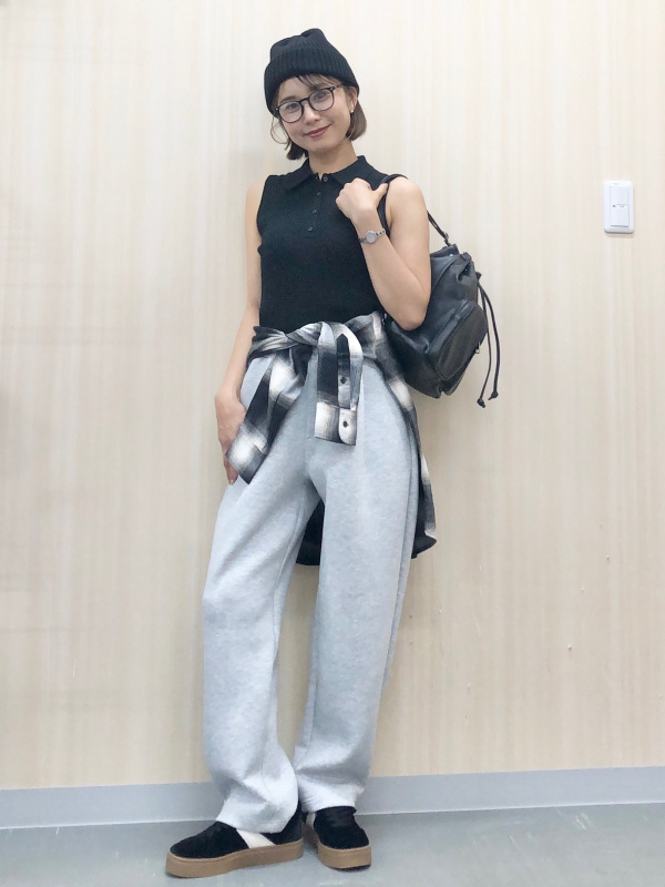 モノトーンでお洒落コーデに♡【CHANEL】シャネルグローブ 公式スタイリング | ジーユー