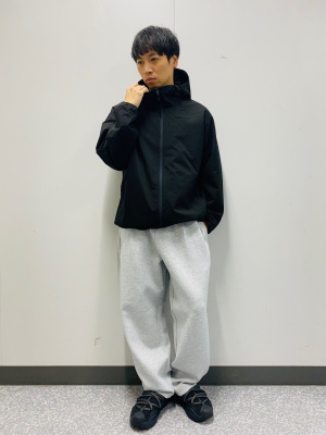 GU公式 | ウィンドプルーフシェルパーカ