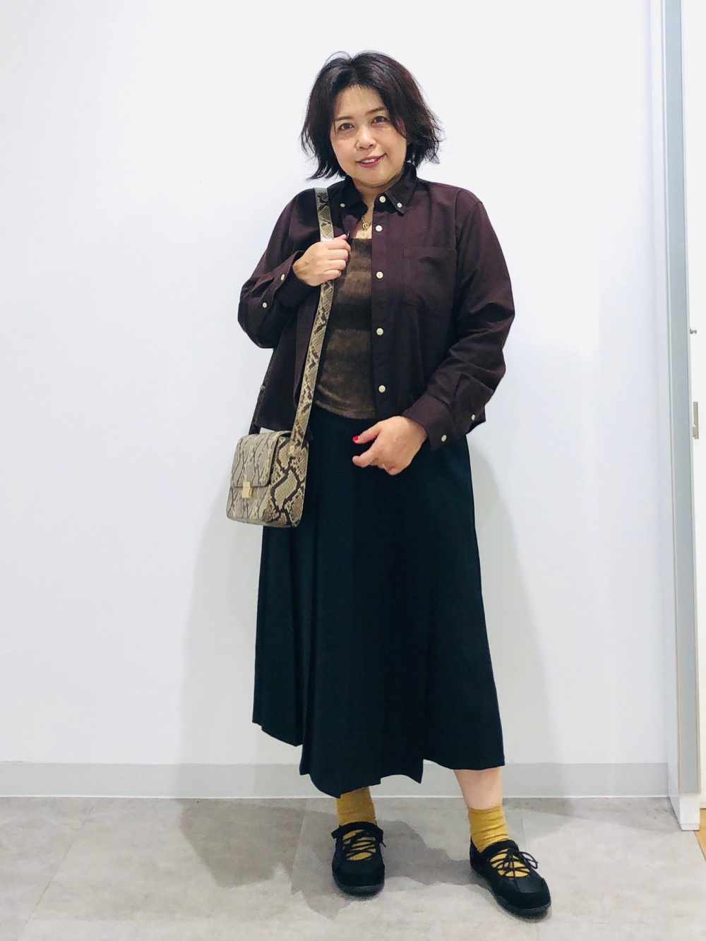Sheer Shirt/Halfslv/Q、Lace Up Ballet Sneakers」| GU的穿搭理念
