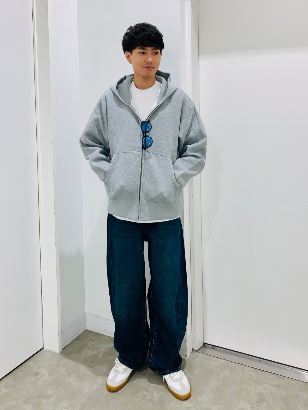 Heavy Weight Sweat Full-Zip Hoodie、Wide Parachute Pants