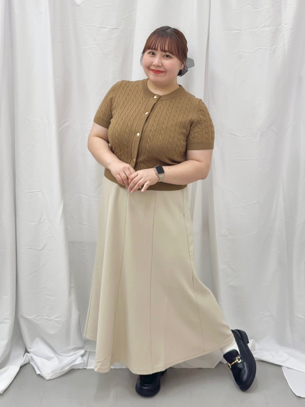 ザリガメ　カーキ色の上下セット、サイズ52-54（3-4） GU公式 | タックワイドパンツ(丈標準70.0～74.0cm)