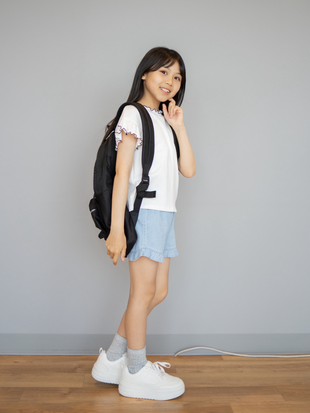 GIRLSリブメローT(半袖)、GIRLSストレッチスリムフレアジーンズ」の