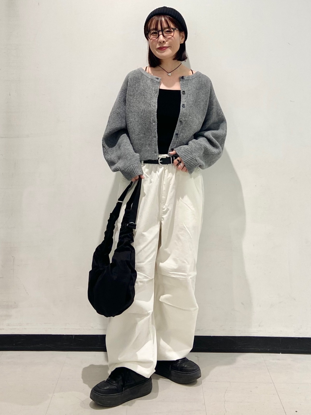 パフニット2ピースカーディガン、ブラフィールクロップドベロア