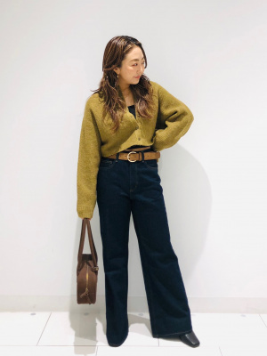 Relaxed Wide Flared Jeans | GU US