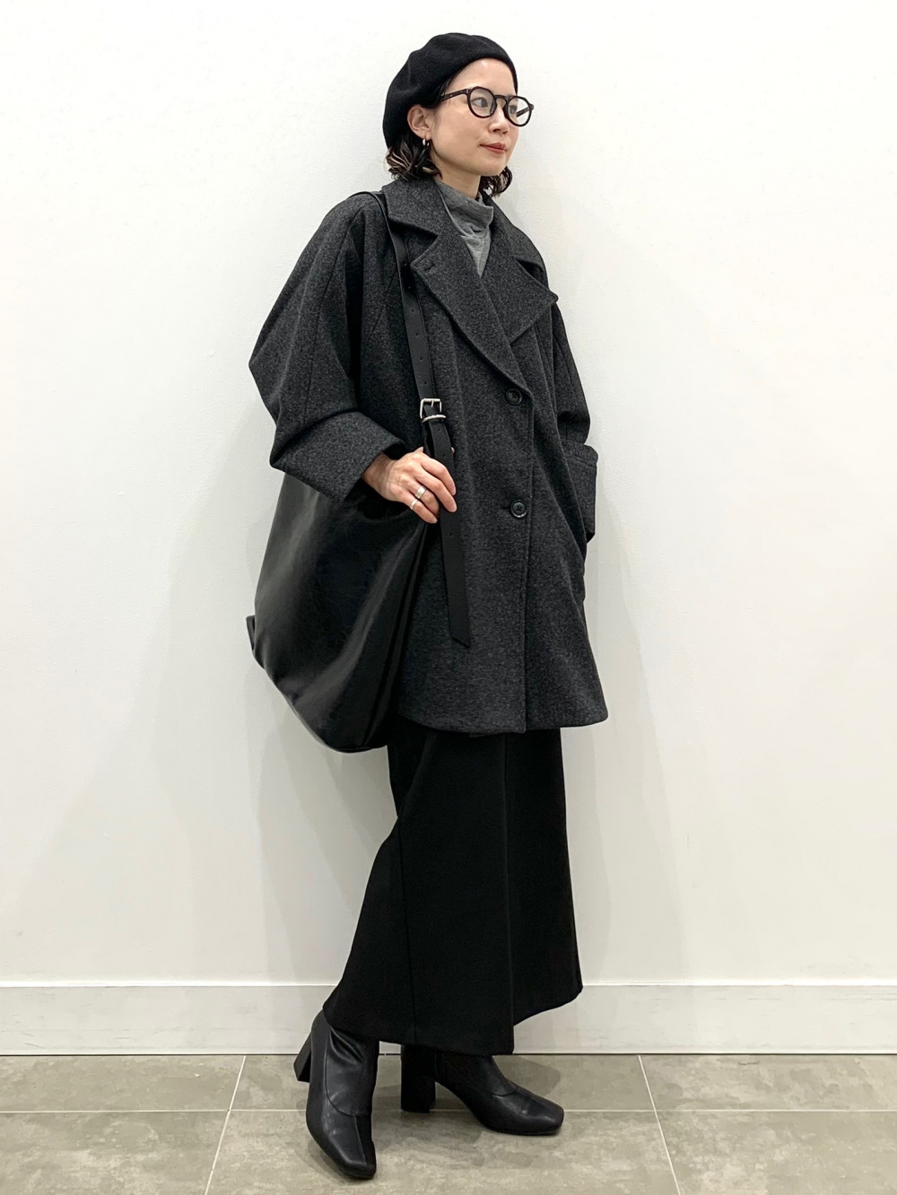 コージーメルトンケープコートZ+E、ソフトシアーハイネックT(長袖)+E