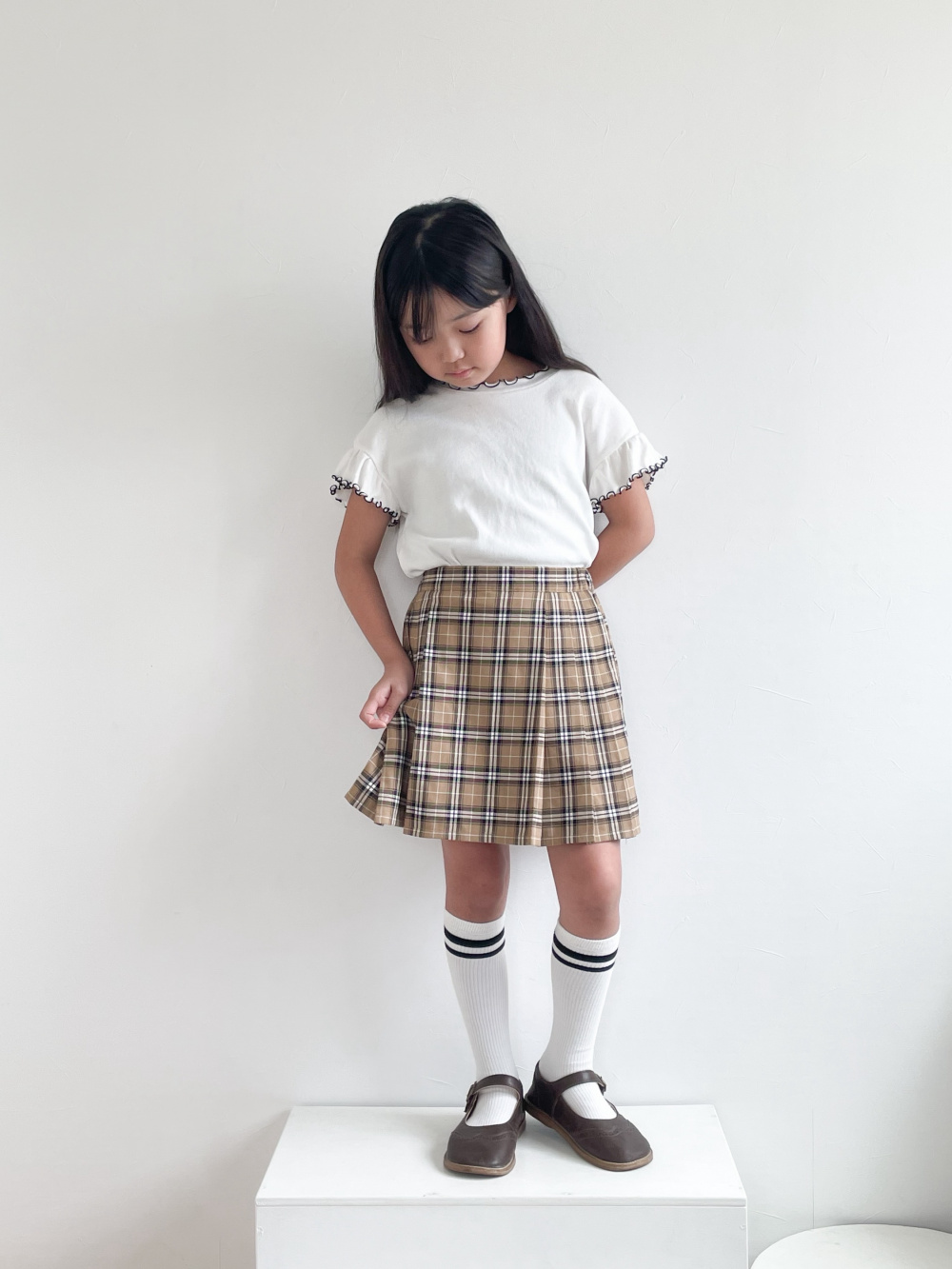 GIRLSリブメローT(半袖)、GIRLSストレッチスリムフレアジーンズ」の