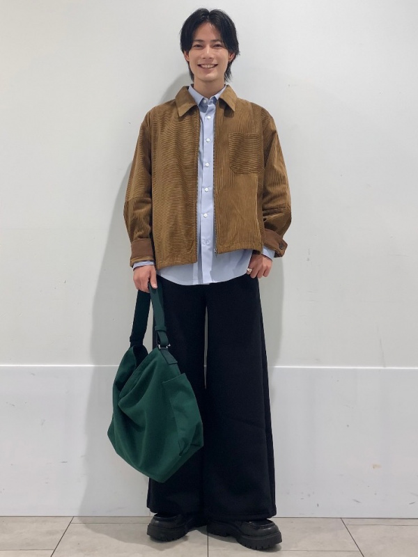 キャンバスショルダーバッグ+E（メンズ）の着用コーディネート