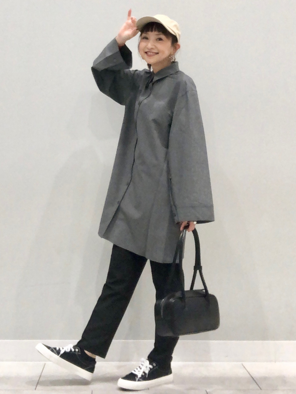 テーパードパンツ、ワンピセット トリムミニニットワンピースセット