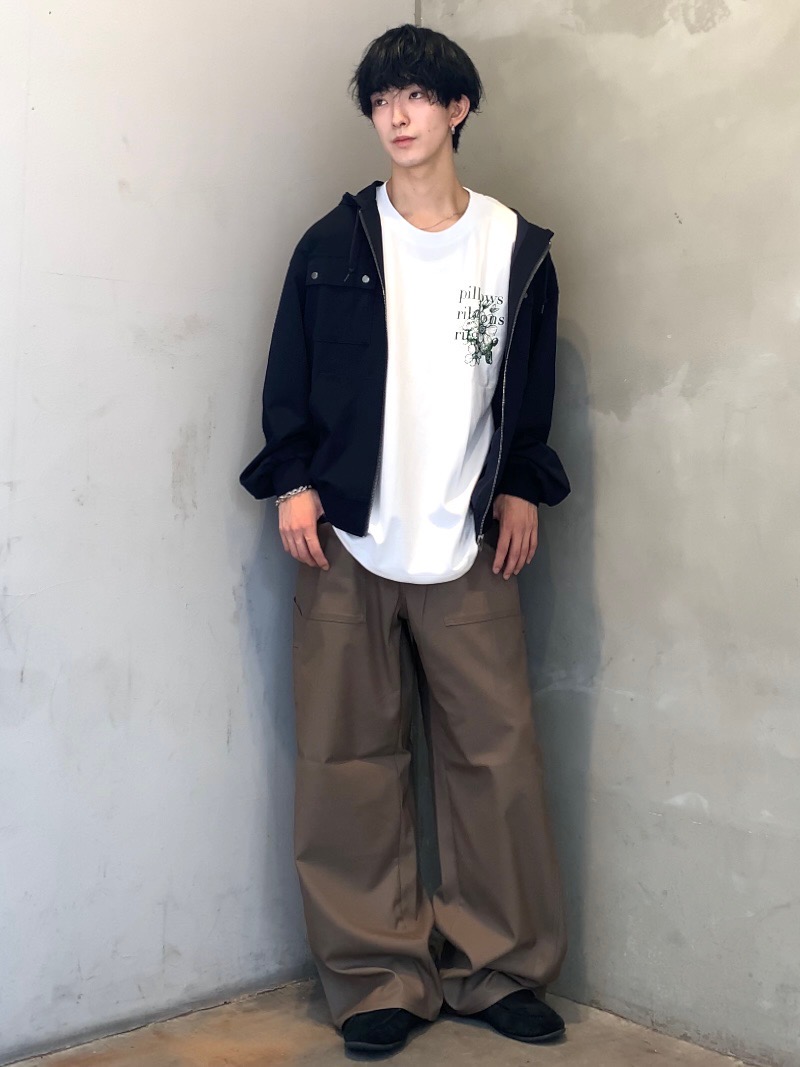 グラフィックT by rokh +X、フルジップニットジャケット by rokh」の