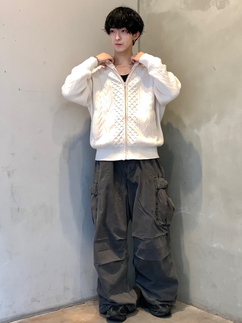Denim Super Wide Cargo Pants」| GU的穿搭理念