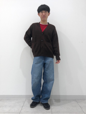 GU公式 | コットンカラークルーネックT