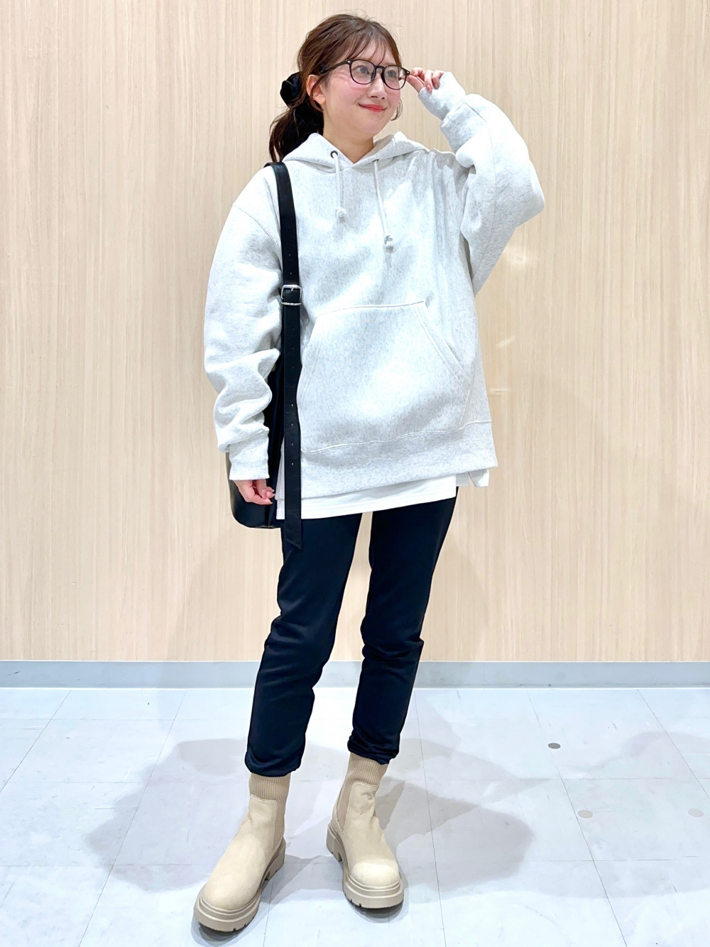 ヒートパデッドベスト、ヘビーウェイトスウェットパーカ(長袖