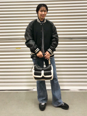 GU公式 | スリムフレアジーンズ+EC(丈短め68.0cm)