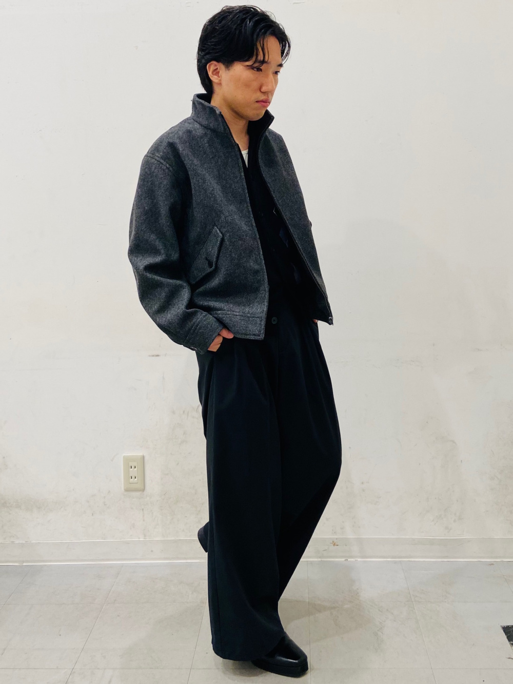 Cotton Crew Neck T-Shirt、Knitted Polo Cardigan/Argyle」| GU的穿搭理念