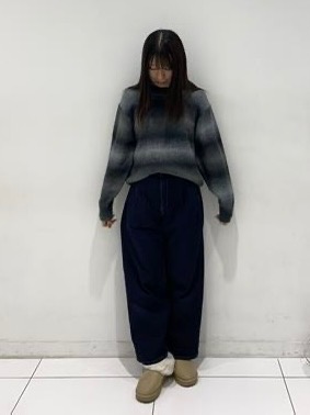 Faux Mouton Slippers、Denim Pleated Trousers」| GU的穿搭理念
