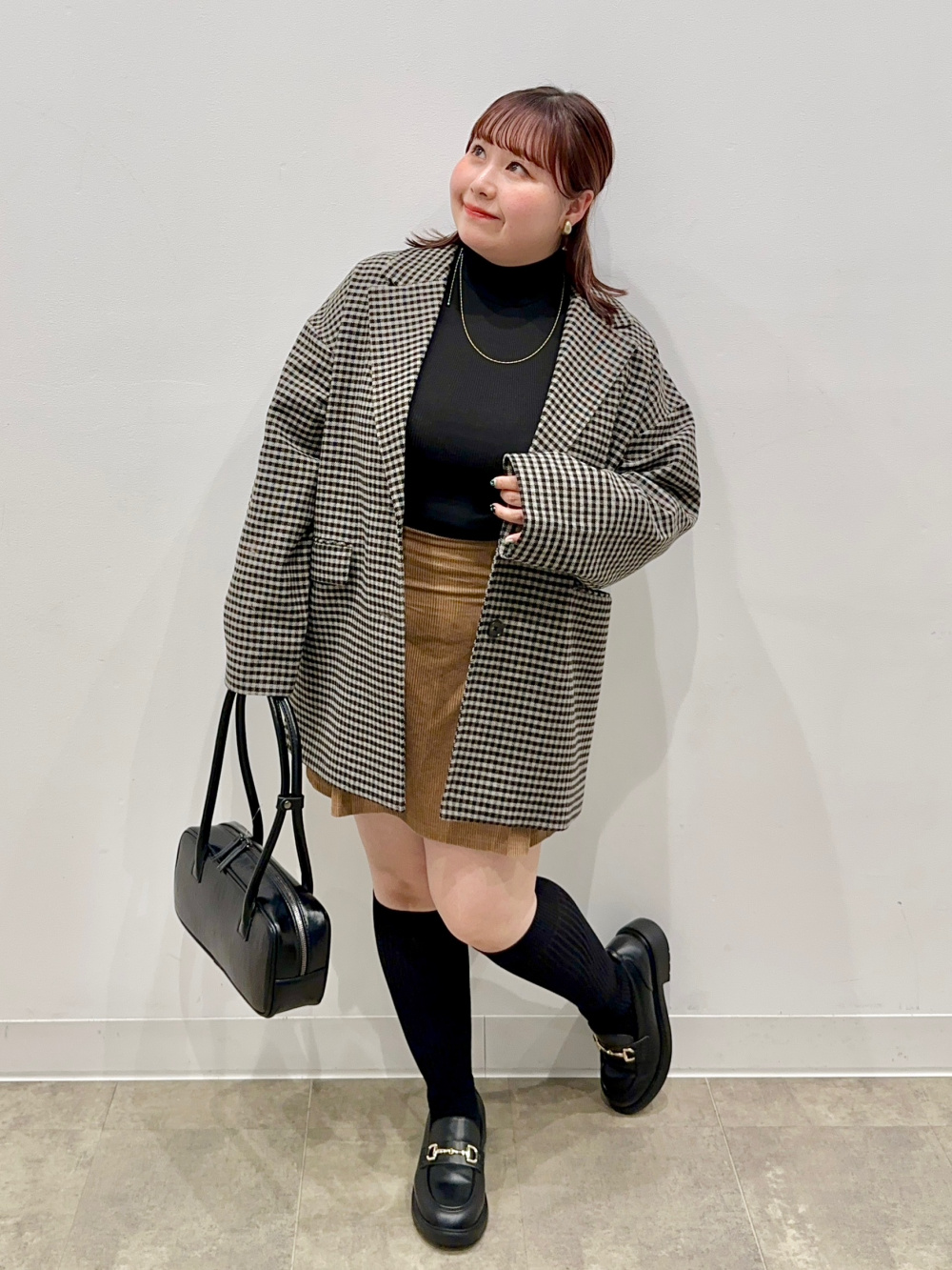 コージーメルトンチェックハーフコート」の着用コーディネート| ジーユー