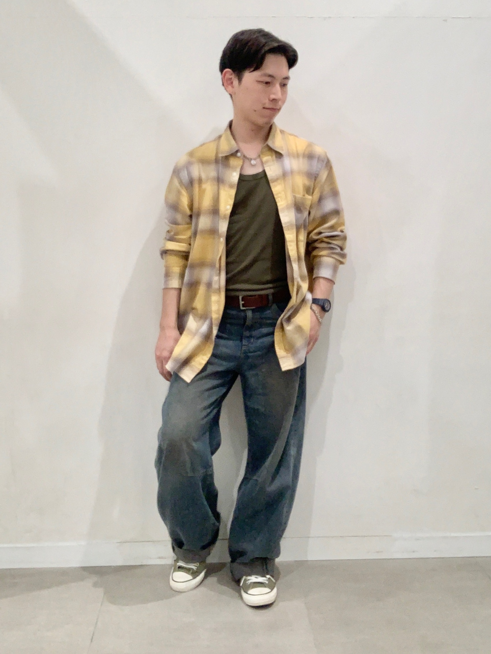 Nylon Zip Parachute Pants、Cotton Color Ribbed Tank Top」| GU的穿