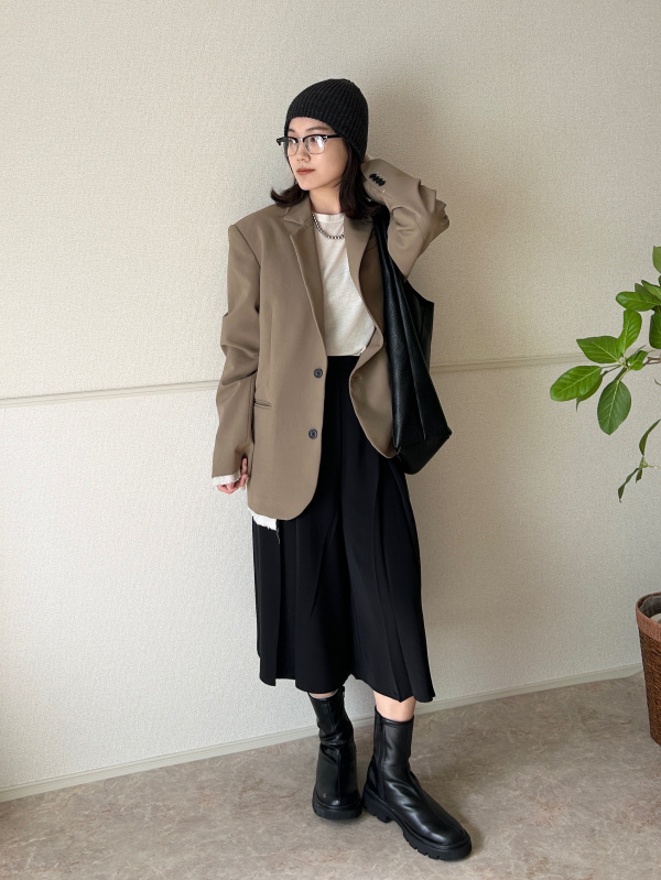 ショートケープコート by rokh、ドレープキュロッツQのコーディネート