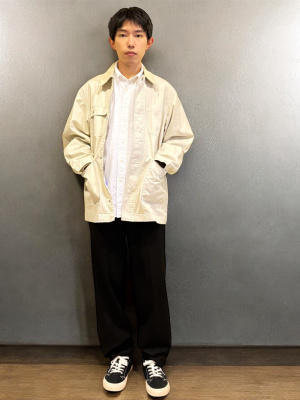 GU公式 | カバーオールジャケット