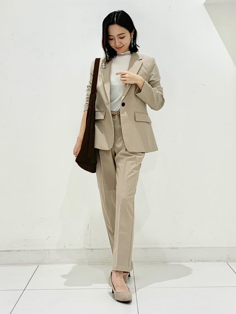 オーバーサイズT RS、バブルヘムミディスカート」の着用コーディネート