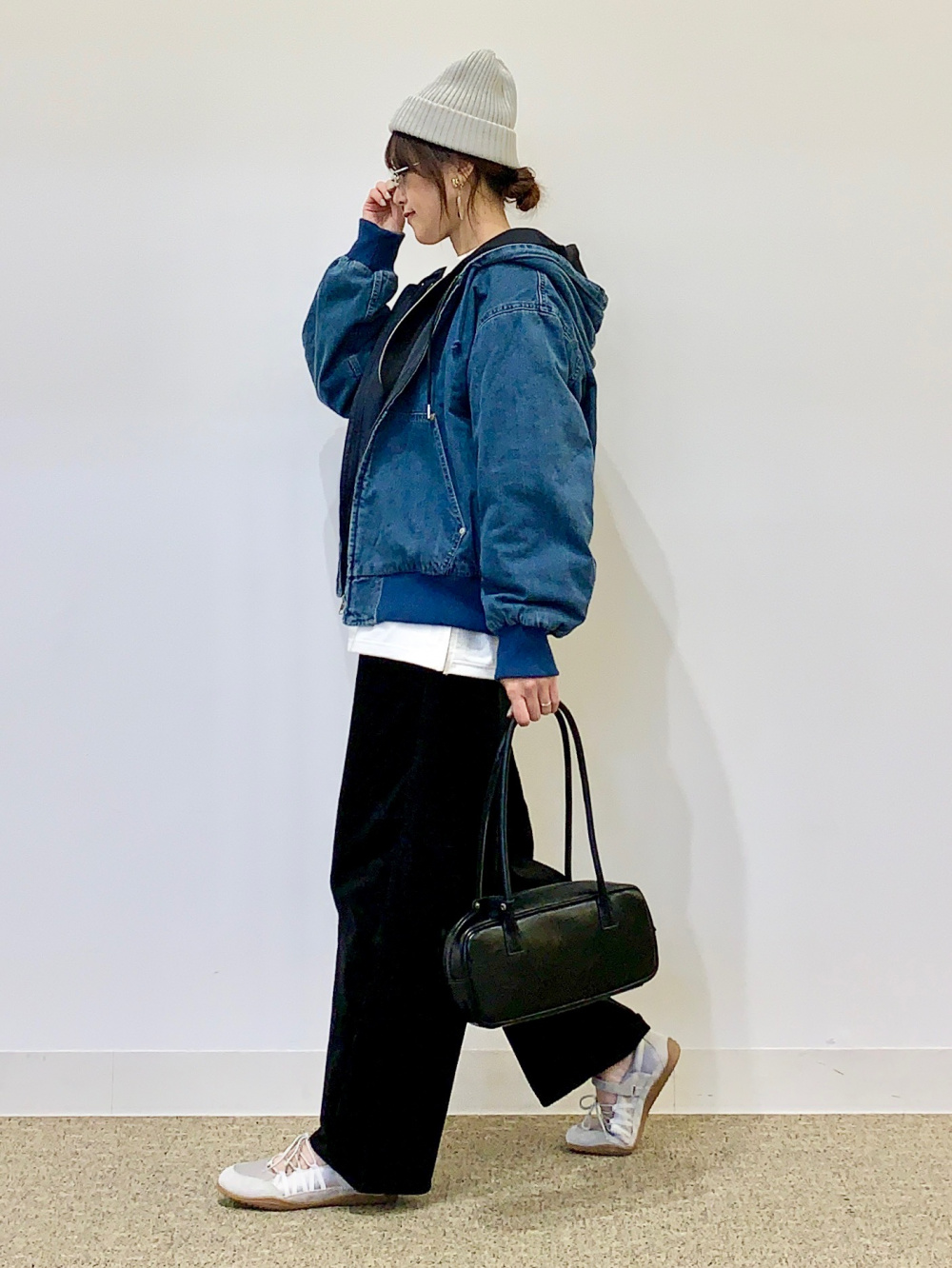 コージーメルトンケープコートZ+E、ソフトシアーハイネックT(長袖)+E