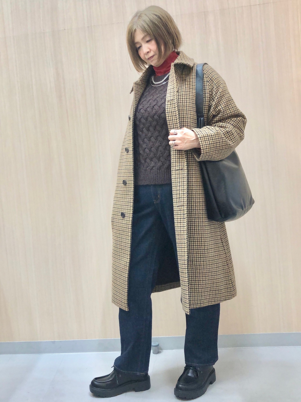 High Rise Straight Jeans」| GU的穿搭理念