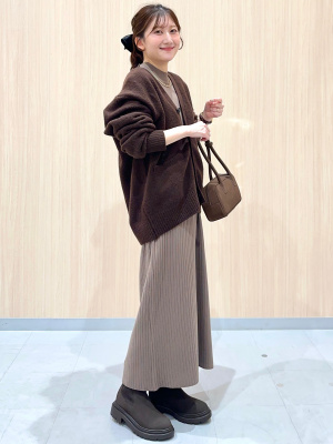 YAMAGATA-縦幅90センチ横幅75センチ‼️ GU公式 | リブニットソックスブーツ