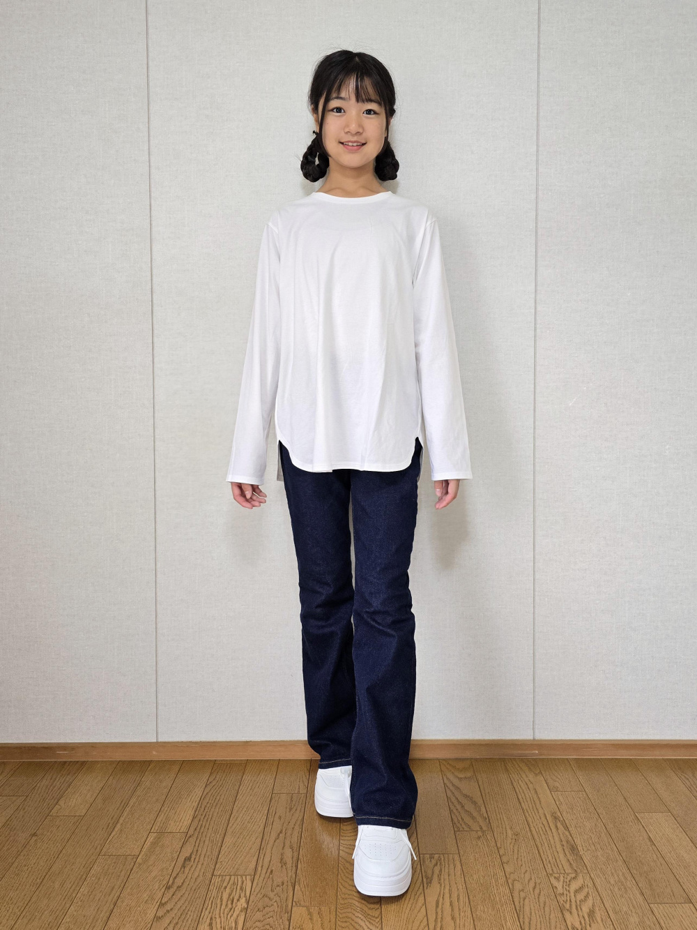 GIRLSリブメローT(半袖)、GIRLSストレッチスリムフレアジーンズ」の