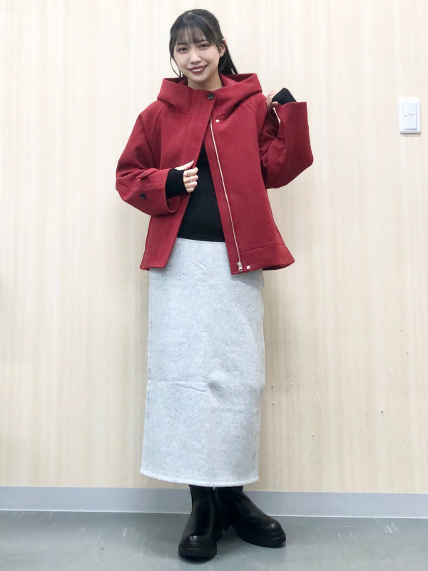 gu-min様 Warm Ribbed Crew Neck T-shirt/L、2Way Long Belt Bag」| GU的穿搭理念