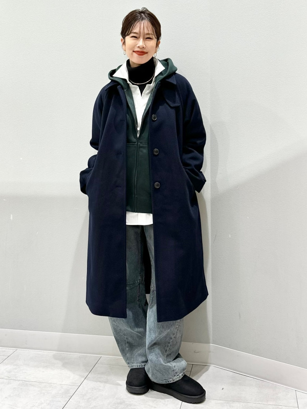 Soft Sheer Crew Neck T-Shirt/L、Narrow Belt」的穿搭靈感｜GU